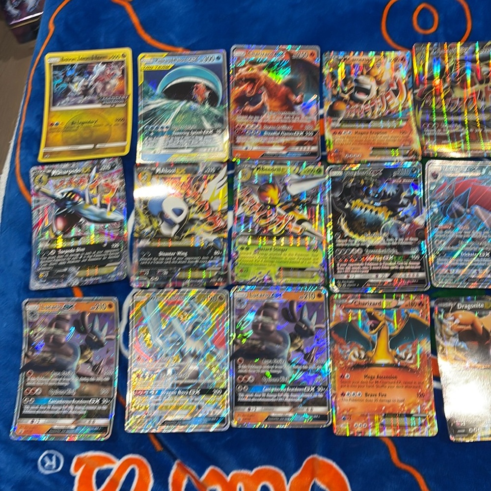 Giant Pokémon bundle